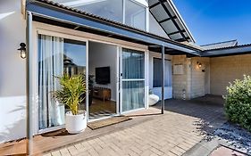 Albany Bayside By The Bnb Collection